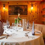 Ramsauhof Pool & Wellness Hotel 4*