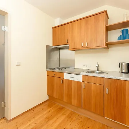 Готель Ramsauhof Pool & Wellness