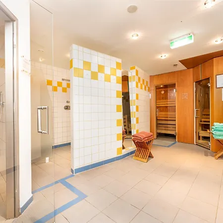 Ramsauhof Pool & Wellness ラムサウ・アム・ダッハシュタイン