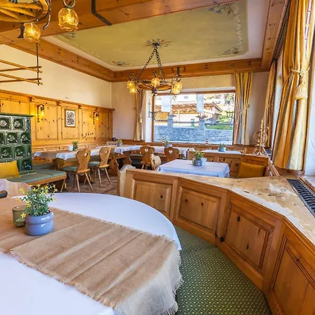 Ramsauhof Pool & Wellness Готель Рамзау-ам-Дахштайн