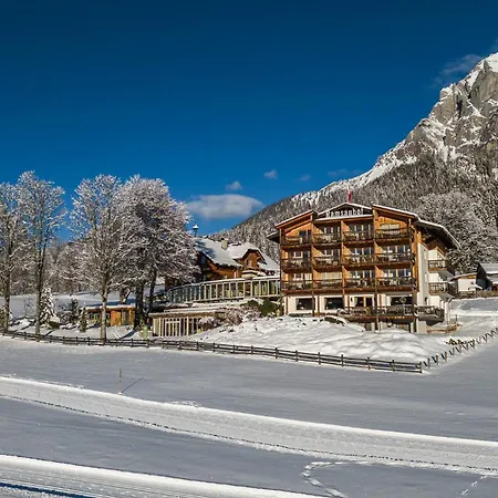 Ramsauhof Pool & Wellness