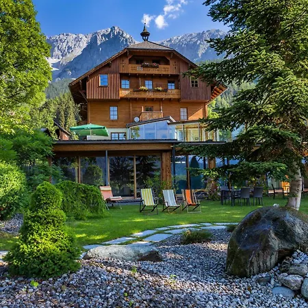 Hotel Ramsauhof Zimmer Appartement Pool & Wellness