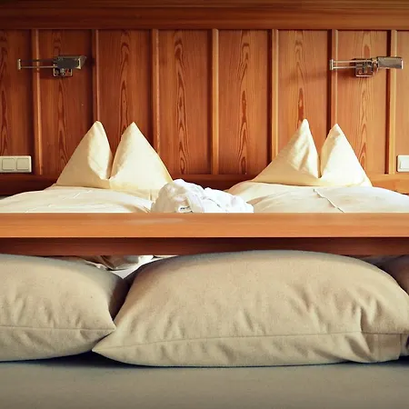 Ramsauhof Pool & Wellness Готель Рамзау-ам-Дахштайн