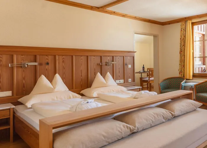 Ramsauhof Pool & Wellness Готель 4*