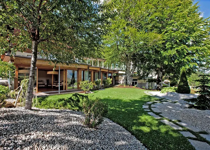 Ramsauhof Pool & Wellness Готель